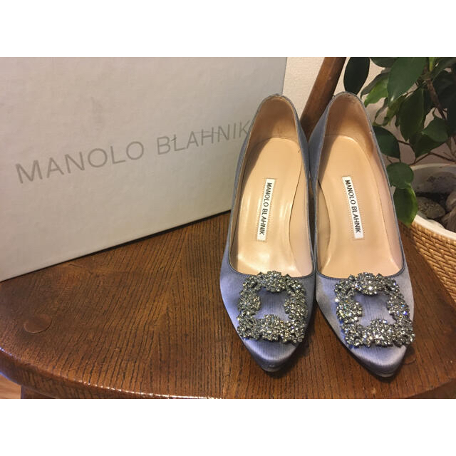 MANOLO BLAHNIK - MANOLO BLAHNIK ハンギシ ブルーグレー 35.5の通販 by usag1megane's shop｜マノロブラニクならラクマ