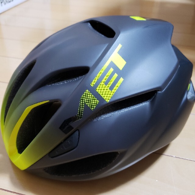 LカラーMET Rivale ロードヘルメット