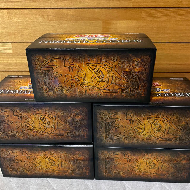 KONAMI(コナミ)の遊戯王　プリズマティックゴッドボックス　PRISMATIC GOD BOX エンタメ/ホビーのトレーディングカード(Box/デッキ/パック)の商品写真