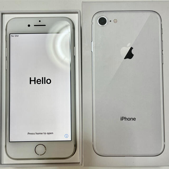 値下げ可能】 【美品】iPhone 8 Silver 64 GB SIMフリー-