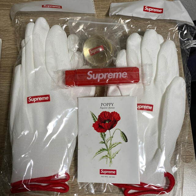 Supreme(シュプリーム)のSupreme ノベルティ セット メンズのファッション小物(その他)の商品写真