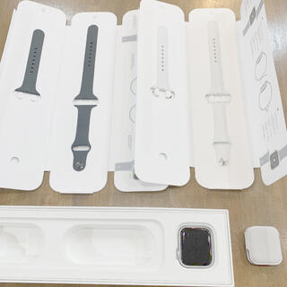 アップルウォッチ(Apple Watch)のお値下げ アップルウォッチ シリーズ4 アルミニウム 40mm 充電器付き(腕時計(デジタル))