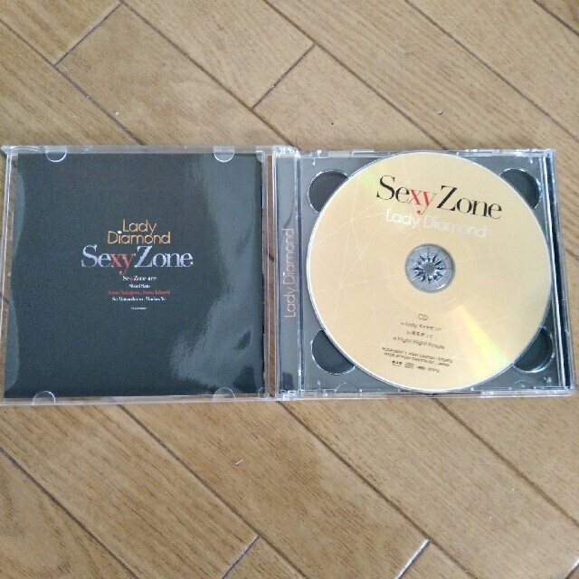 Sexy Zone(セクシー ゾーン)のさな様専用　Sexy Zone Lady ダイヤモンド初回限定版B中古品 エンタメ/ホビーのCD(ポップス/ロック(邦楽))の商品写真