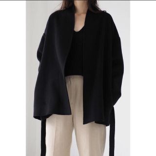 ドゥーズィエムクラス(DEUXIEME CLASSE)の新品タグ付■nae Allure Coat_black■na.e(ガウンコート)