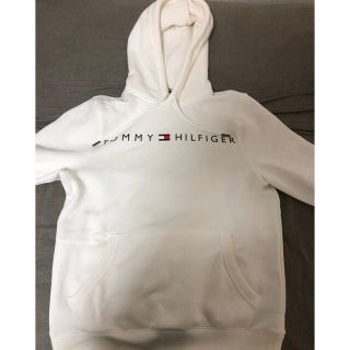 トミーヒルフィガー(TOMMY HILFIGER)のTOMMY HILFIGER パーカー　ホワイト(パーカー)