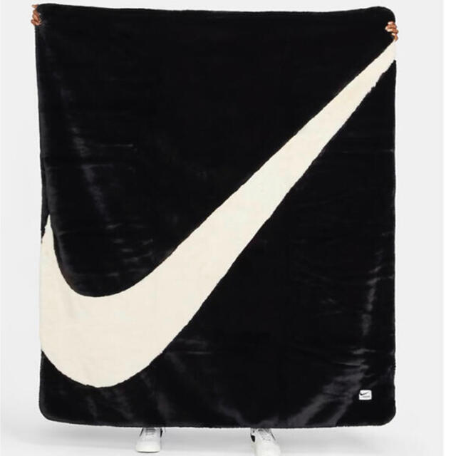 その他NIKE Plush Fake Fur Blanket