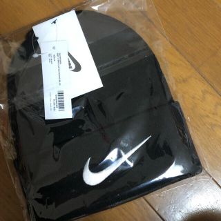 ステューシー(STUSSY)のNIKE STUSSY ビーニー　ブラック　黒(ニット帽/ビーニー)