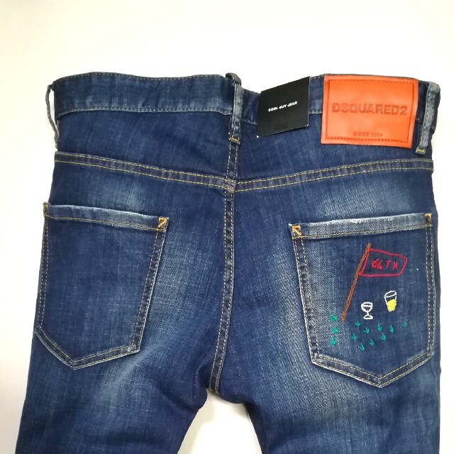 DSQUARED2(ディースクエアード)の☆★さんセット専1/6 新品　DSQUARED2 ストレッチテーパードデニム メンズのパンツ(デニム/ジーンズ)の商品写真