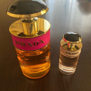 プラダ(PRADA)のプラダ　キャンディ　オーデパルファム　30ml ミニサイズ付き(香水(女性用))