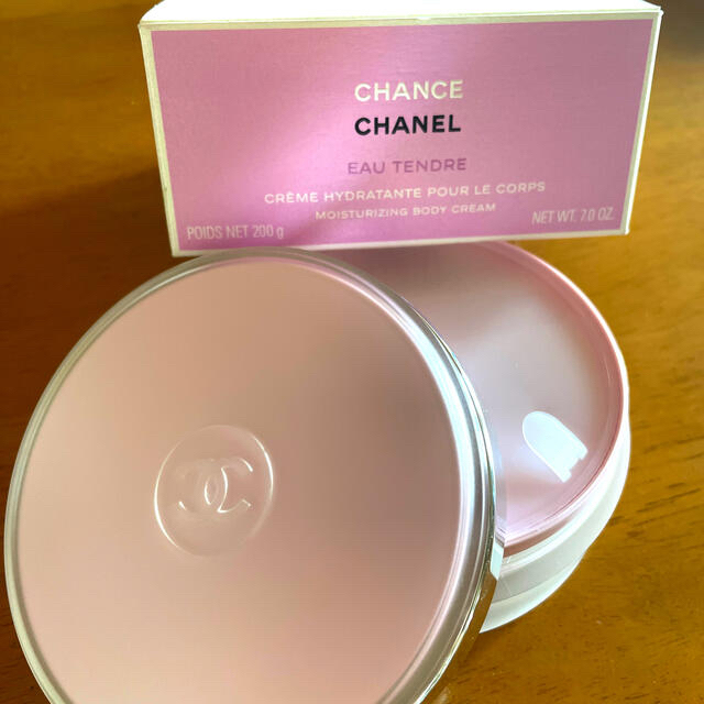 CHANEL(シャネル)のCHANEL チャンス　オータンドゥルボディクリーム コスメ/美容のボディケア(ボディクリーム)の商品写真