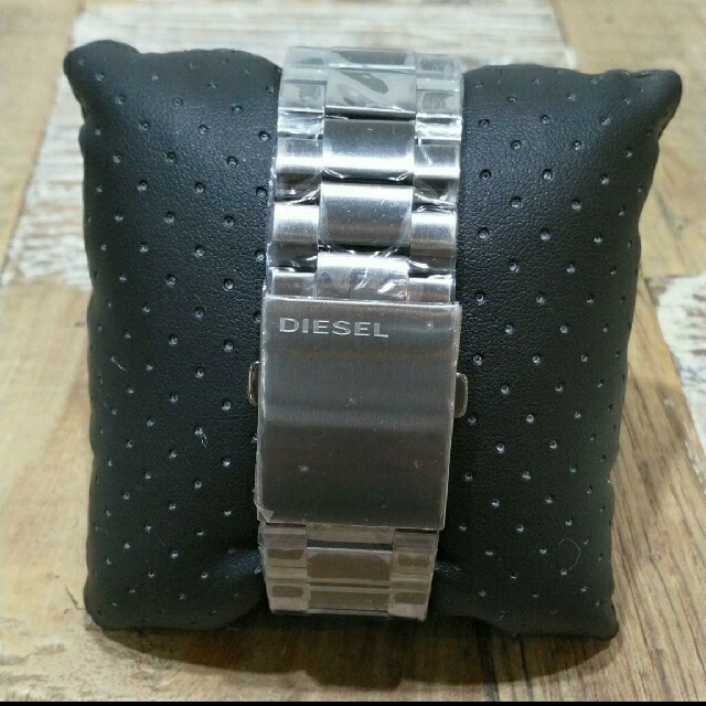 DIESEL(ディーゼル)の【新品未使用】箱付き DIESEL 腕時計　DZ4355 メンズの時計(腕時計(アナログ))の商品写真