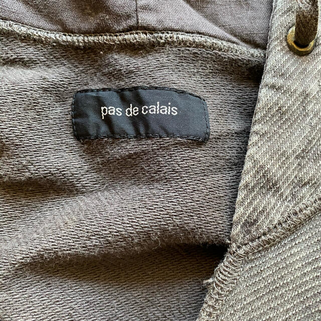 pas de calais(パドカレ)の新品未使用　pasdecalais ヴィンテージ加工パーカー レディースのトップス(パーカー)の商品写真