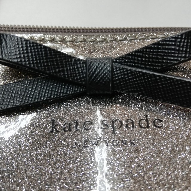 kate spade new york(ケイトスペードニューヨーク)のkate spade ケイト・スペード　トートバッグ　ラメ入り レディースのバッグ(トートバッグ)の商品写真