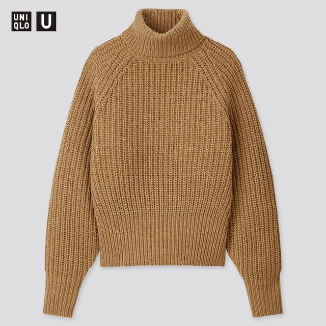 UNIQLO(ユニクロ)のユニクロ　ローゲージタートルネックセーター　クリスマス限定 レディースのトップス(ニット/セーター)の商品写真