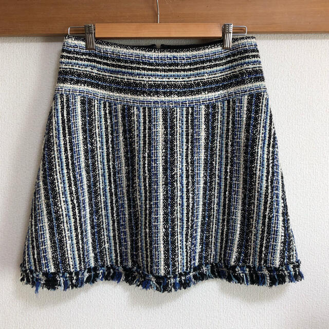 美品 トリーバーチ ツイードスカート ネップ 2 M 紺色 美品 トリーバーチ ツイードスカート ネップ 2 M 紺色