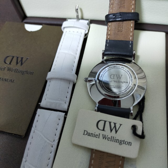 Daniel Wellington(ダニエルウェリントン)の【超美品 】♡ダニエルウェリントン♡ レディースのファッション小物(腕時計)の商品写真