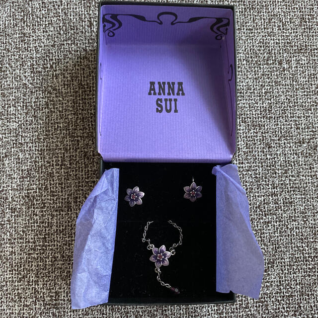 ANNA SUI(アナスイ)のANNA SUI  ネックレス & ピアス レディースのアクセサリー(ネックレス)の商品写真