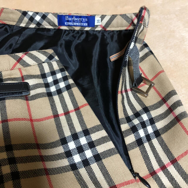 BURBERRY BLUE LABEL(バーバリーブルーレーベル)のバーバリー   スカート レディースのスカート(ひざ丈スカート)の商品写真