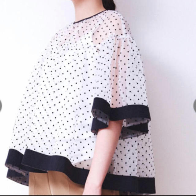 美品yori ドットオーガンジーブラウスの通販 by mii's shop|ラクマ 美品yori ドットオーガンジーブラウスの通販 by mii's shop|ラクマ