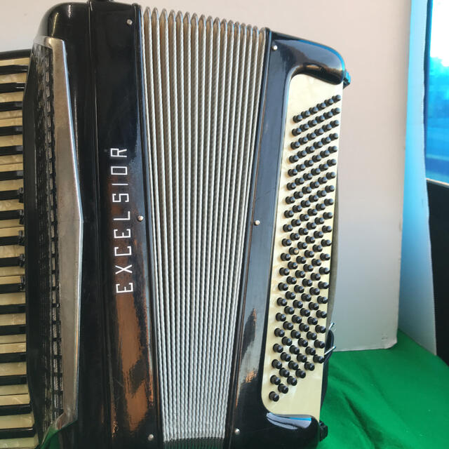 工房整備済みexcelsior 400 ⭕MML41鍵盤120 ベース | フリマアプリ ラクマ 工房整備済みexcelsior 400 ⭕MML41鍵盤120 ベース | フリマアプリ ラクマ
