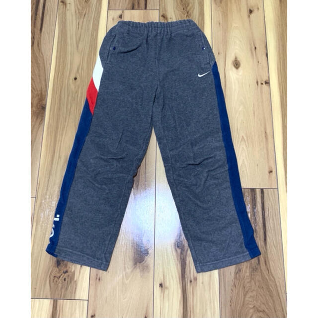 NIKE(ナイキ)の「チロルチョコさま専用」NIKE フリースキッズパンツ キッズ/ベビー/マタニティのキッズ服男の子用(90cm~)(パンツ/スパッツ)の商品写真