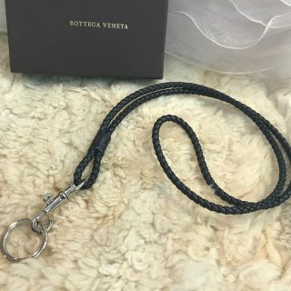 ボッテガヴェネタ(Bottega Veneta)の☆美品☆ボッテガヴェネタ　ネックストラップ　イントレチャート(その他)