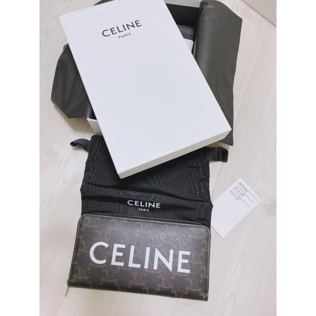 celine(セリーヌ)のセリーヌ　長財布　新作　ロゴウォレット レディースのファッション小物(財布)の商品写真