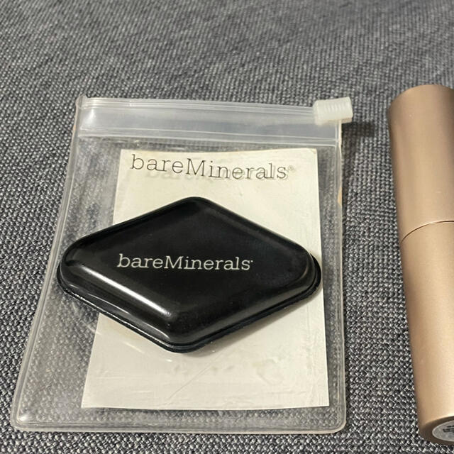 bareMinerals(ベアミネラル)のベアミネラル　デュアルサイドシリコンブレンダー コスメ/美容のベースメイク/化粧品(その他)の商品写真