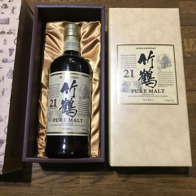 品質が 21年 700ml 箱付き竹鶴21年ピュアモルトニッカウイスキー 酒 ...