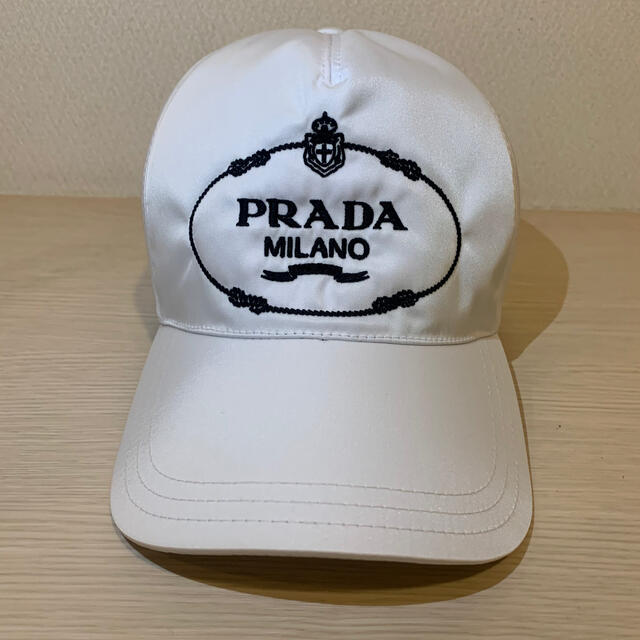 PRADA キャップ