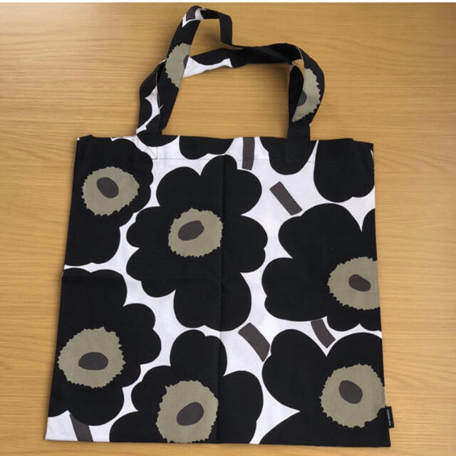 marimekko(マリメッコ)の新品 未使用 タグ付 marimekko マリメッコ トートバッグ ファブリック レディースのバッグ(トートバッグ)の商品写真