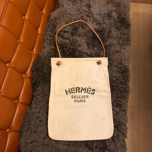 Hermes アリーヌ
