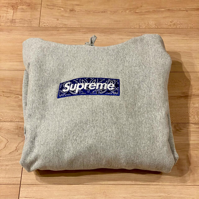 Supreme(シュプリーム)のBandana Box Logo Hooded Sweatshirt メンズのトップス(パーカー)の商品写真