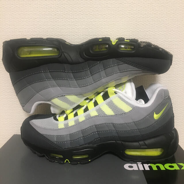 NIKE(ナイキ)のNIKE AIR MAX 95 OG(ct1689-001) メンズの靴/シューズ(スニーカー)の商品写真