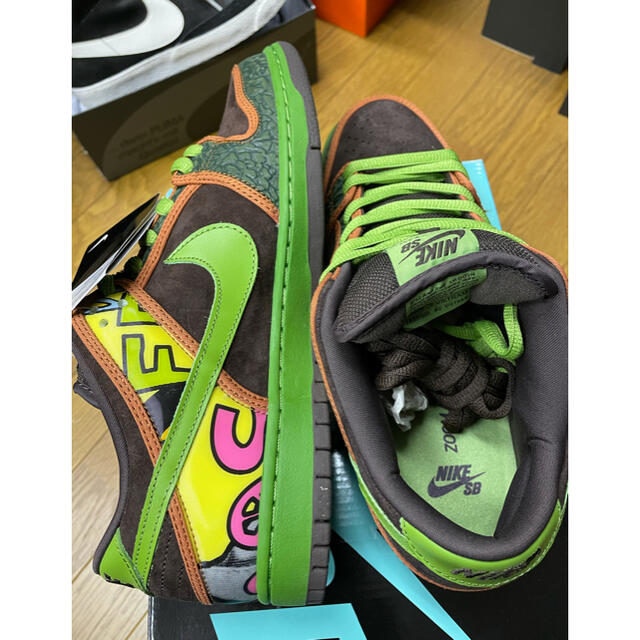 NIKE(ナイキ)の新品!Nike dunk low SB DE LA SOULコラボ 28cm  メンズの靴/シューズ(スニーカー)の商品写真