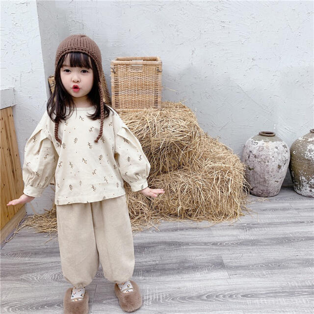 新品　女の子　男の子　コーデュロイ　パンツ　秋冬 キッズ/ベビー/マタニティのキッズ服女の子用(90cm~)(パンツ/スパッツ)の商品写真