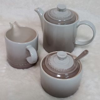 ルクルーゼ(LE CREUSET)のル・クルーゼ ナツメグ グランド ティーポット クリーム & シュガー セット(食器)