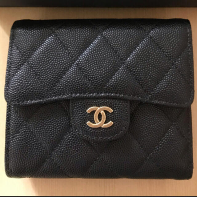 爆買い安い】 CHANEL CHANEL ノベルティ コインケースの通販 by ゆんちゃん シャネル ノベルティ 財布 コインケース