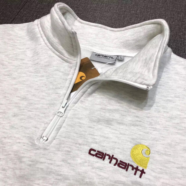 carhartt(カーハート)の【新品/未使用】carhartt ハーフジップ　ブルオーバー　xlサイズ メンズのトップス(スウェット)の商品写真