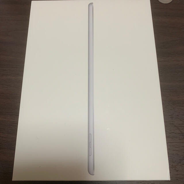 iPad Wi-Fi(第6世代) 32GB - シルバー(保護フィルム付き)