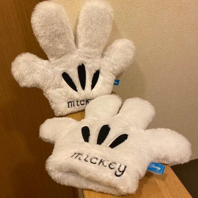 Disney ミッキーマウス 手袋 白 Disney ディズニーランドで購入しましたの通販 By Edge ディズニーならラクマ