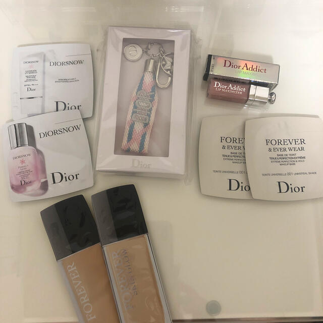 Dior(ディオール)のディオールストラップ　ノベルティ エンタメ/ホビーのコレクション(ノベルティグッズ)の商品写真