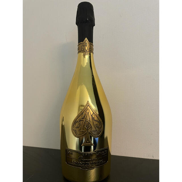 ARMAND DE BRIGNAC アルマンドブリニャック ゴールド 750ml