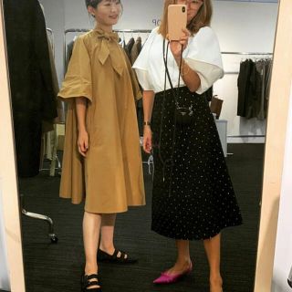 バーニーズニューヨーク(BARNEYS NEW YORK)のバレンシアガ スカート (ひざ丈スカート)