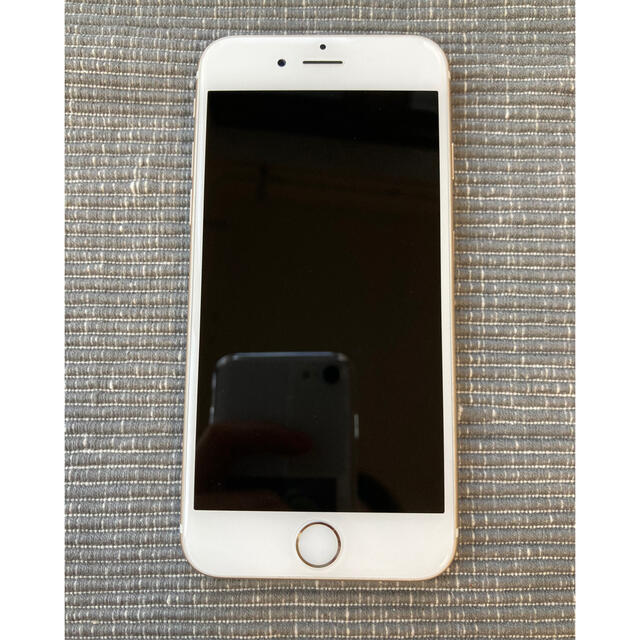 Apple(アップル)のi phone6 gold 16GB  スマホ/家電/カメラのスマートフォン/携帯電話(スマートフォン本体)の商品写真