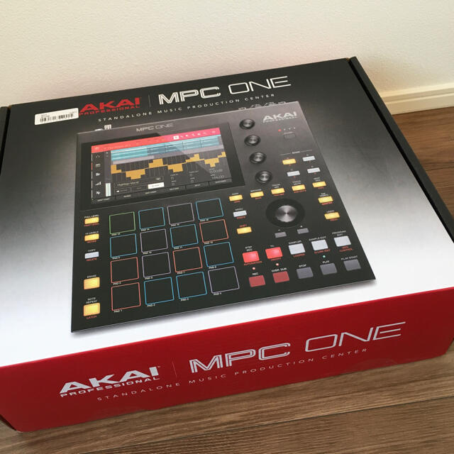 AKAI MPC ONE 新品