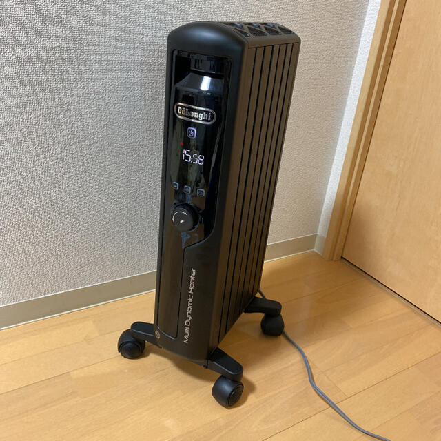 DeLonghi(デロンギ)のデロンギ　オイルヒーター　MDHU9PB スマホ/家電/カメラの冷暖房/空調(オイルヒーター)の商品写真