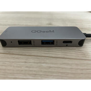 USB C ハブ HUB QGeeM USB Type C HDMI(PC周辺機器)