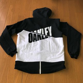 オークリー(Oakley)のオークリー パーカー　お得！(パーカー)