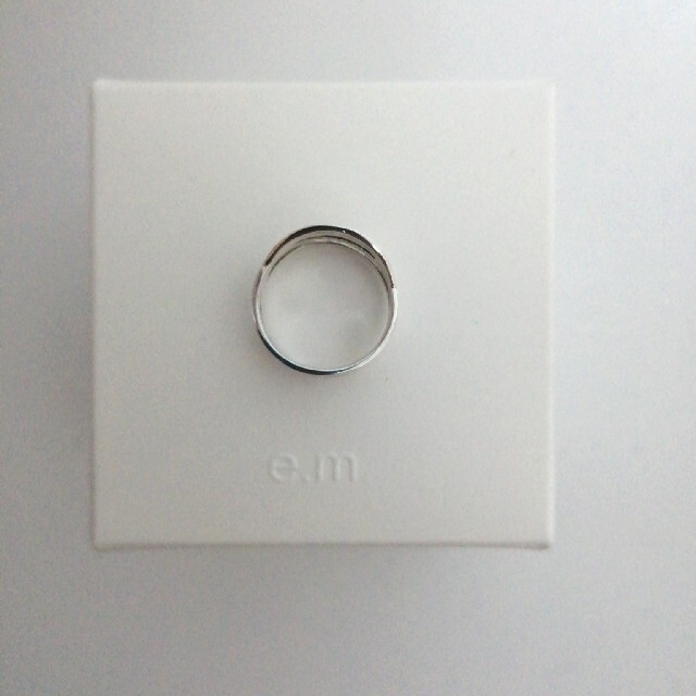 e.m.(イーエム)のe.m.　シルバー　ファランジリング　5号 レディースのアクセサリー(リング(指輪))の商品写真